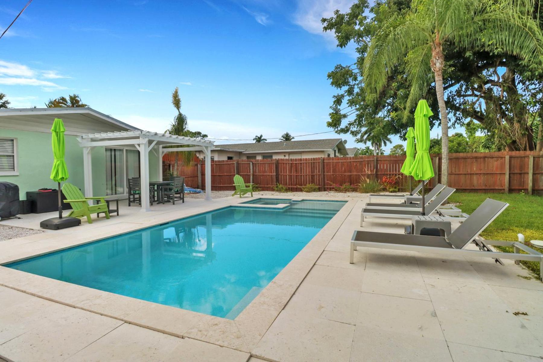Casa vacanze Little House W/ Pool&spa - 5 Minutes To Vanderbilt *